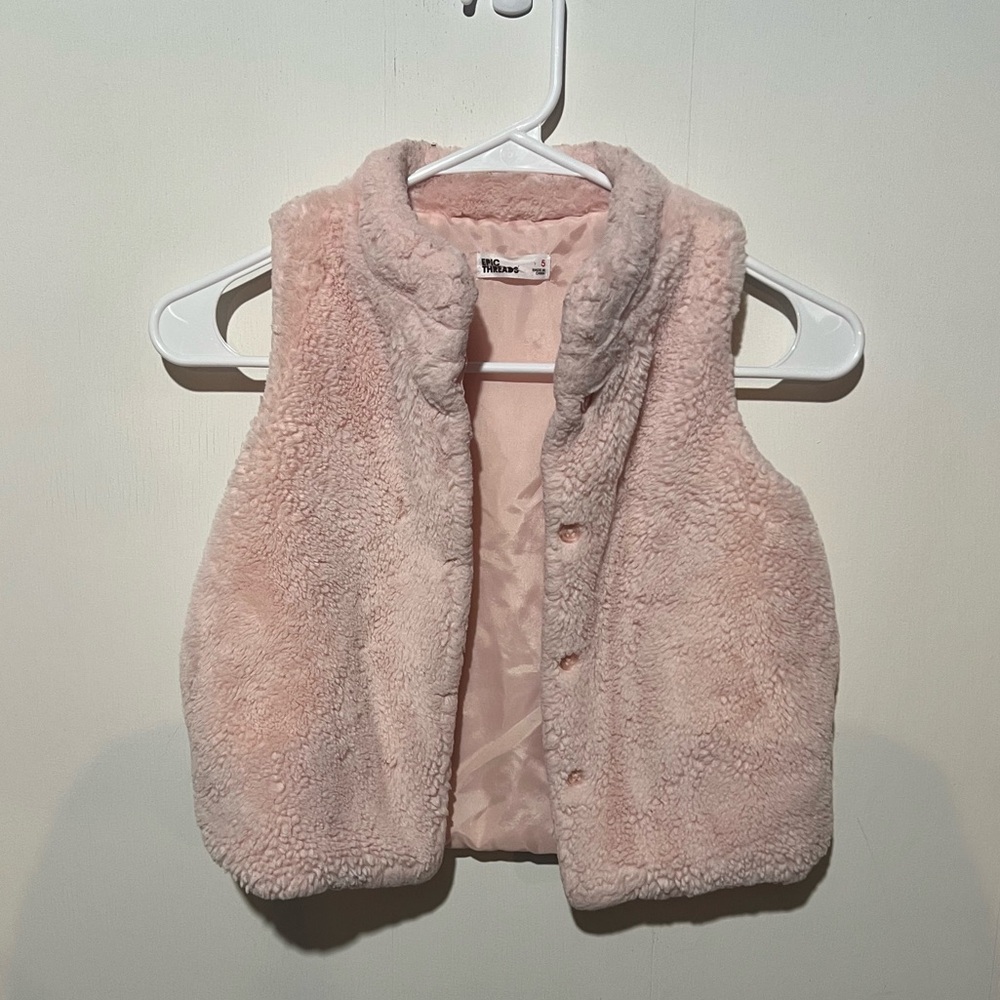 Epic Threads Blush Fuzzy Vest - Girls - Size 5